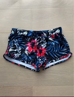 (Category: ) located in . Submitted by beachcombers (Listing ID 1260178120, Image 1). Description: .