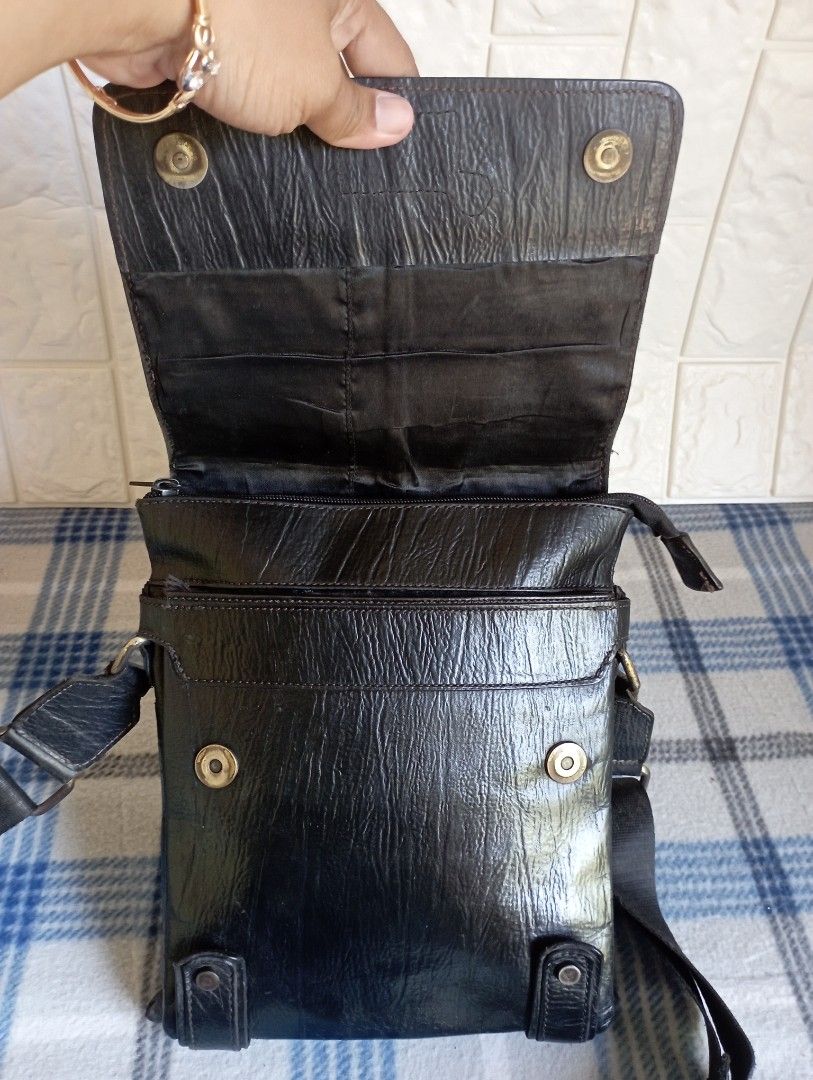 Tas sling pria kulit asli ala mont blanc, Fesyen Pria, Tas & Dompet