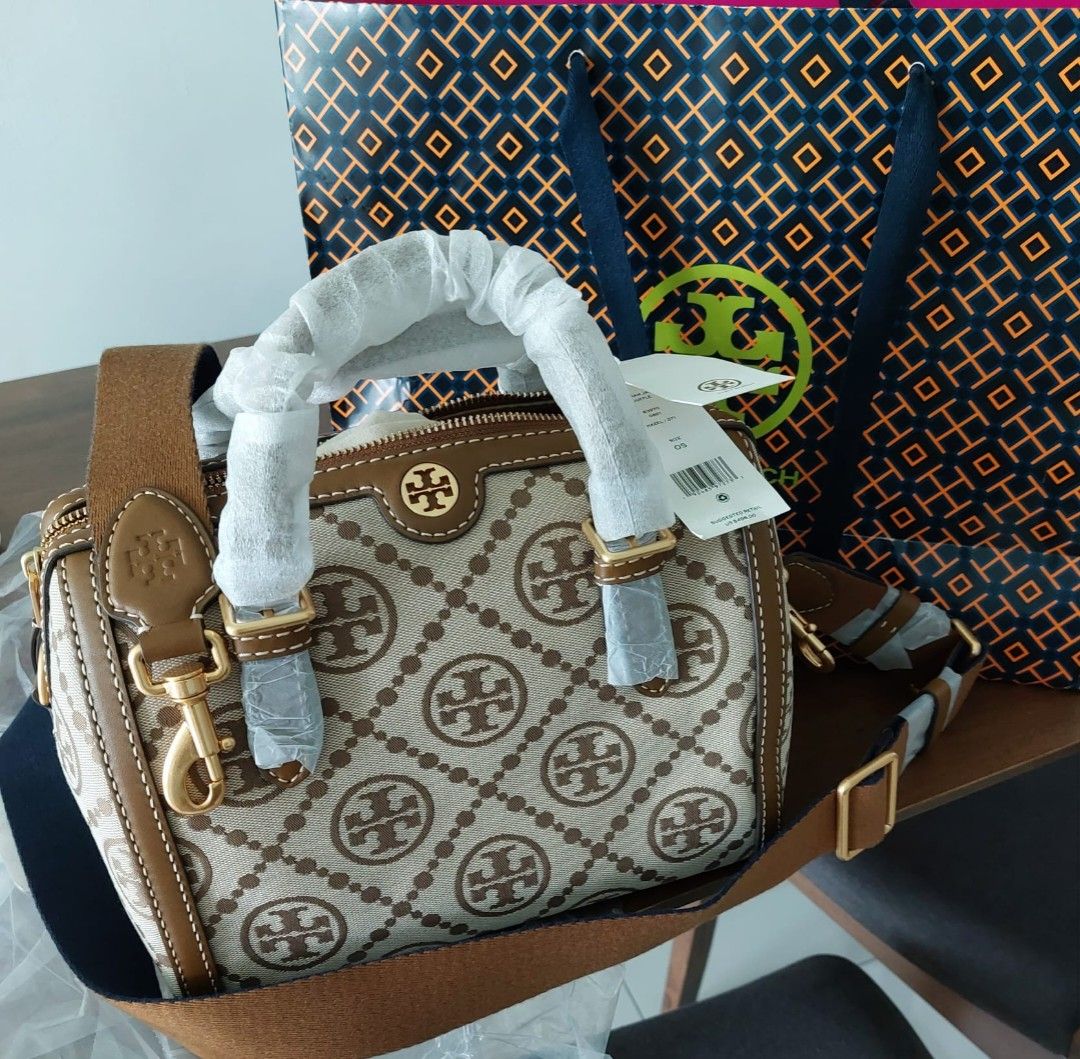 Tory Burch T-Monogram Jacquard Shoulder Bag, Luxury, Bags & Wallets on  Carousell