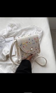(Category: ) located in . Submitted by lingxx (Listing ID 1260271076, Image 1). Description: .