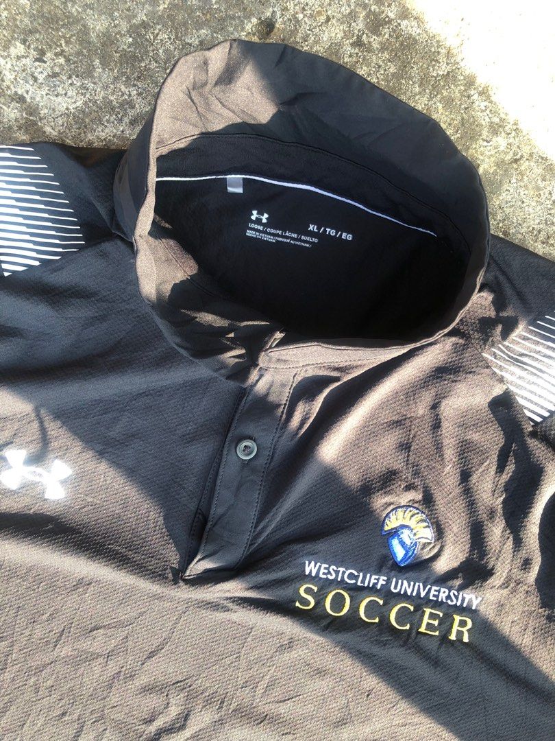 under armor soccer shoes