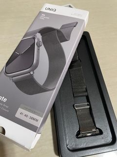 (SALE!) Uniq Stainless Steel Apple Watch Strap
