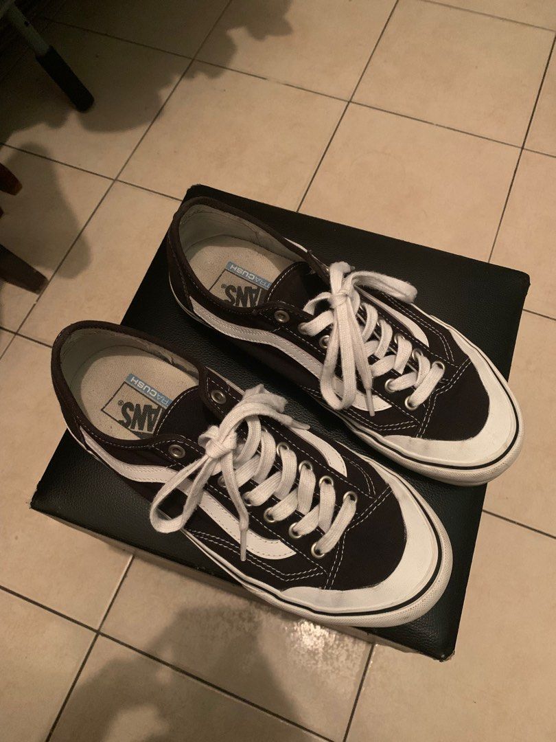 Vans Ultracush, Men's Fashion, Footwear, Sneakers on Carousell