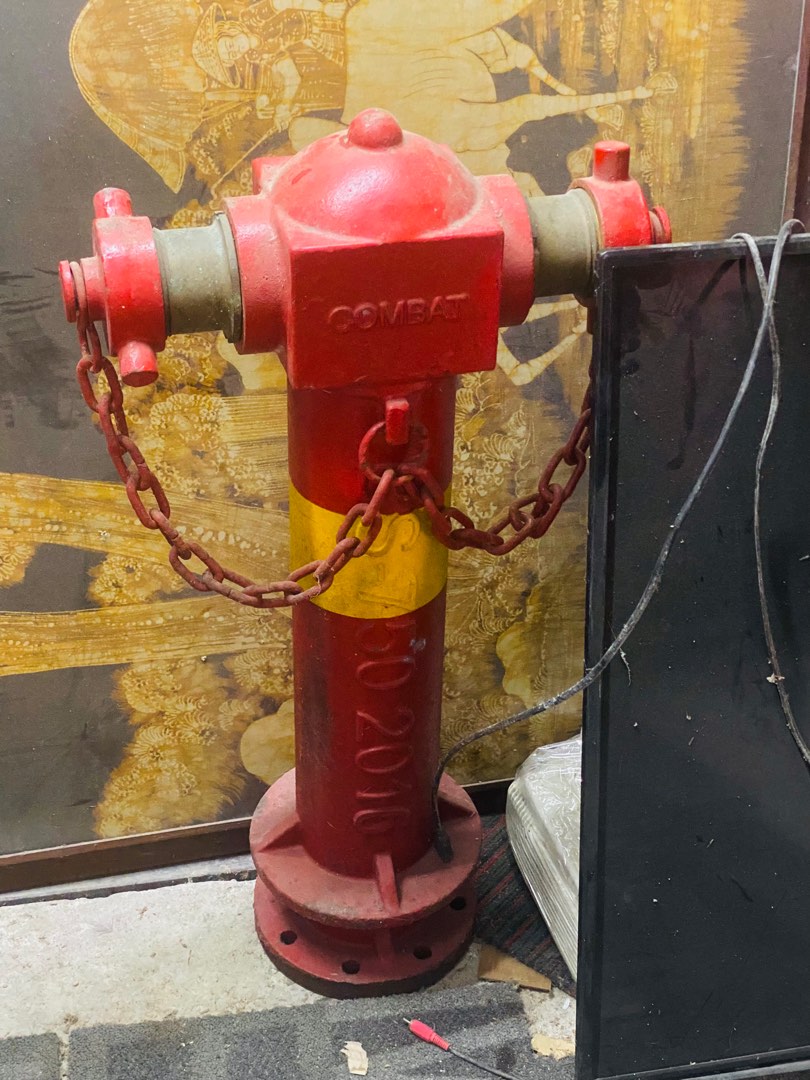 Vintage fire hydrant, Hobbies & Toys, Memorabilia & Collectibles