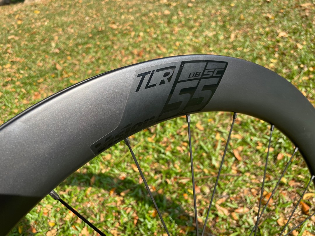 vision sc55 carbon clincher disc road wheelset