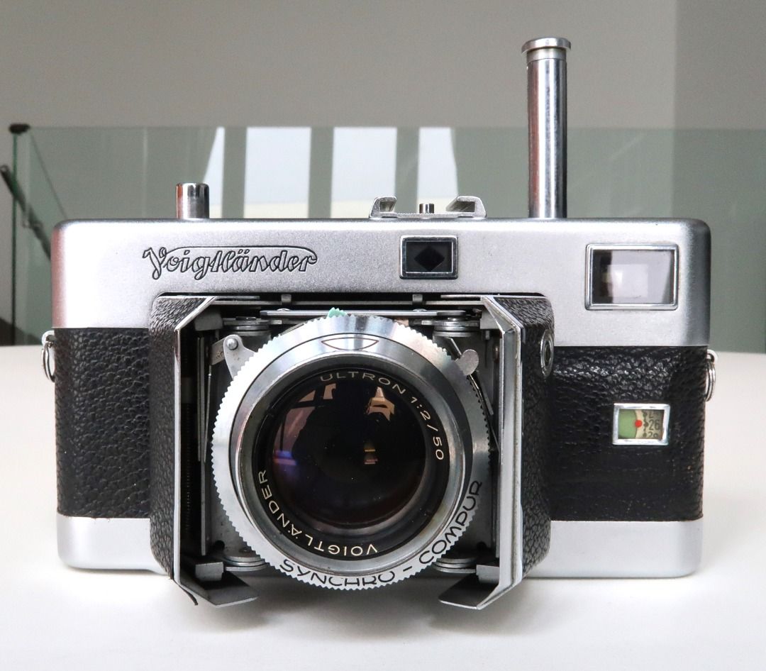 Voigtlander Vitessa A5 vintage camera with Ultron 50mm f2 lens