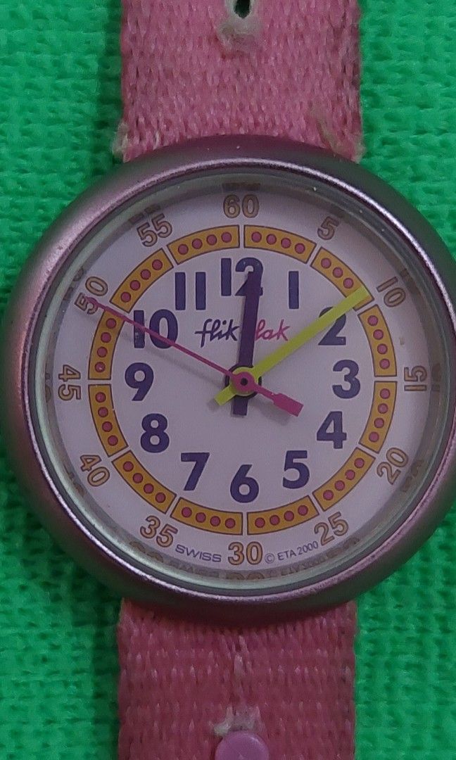 Watch for 4 sales year girl