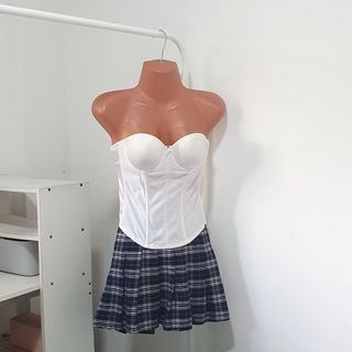 (Category: ) located in . Submitted by peachpuff.clo (Listing ID 1260208384, Image 1). Description: .