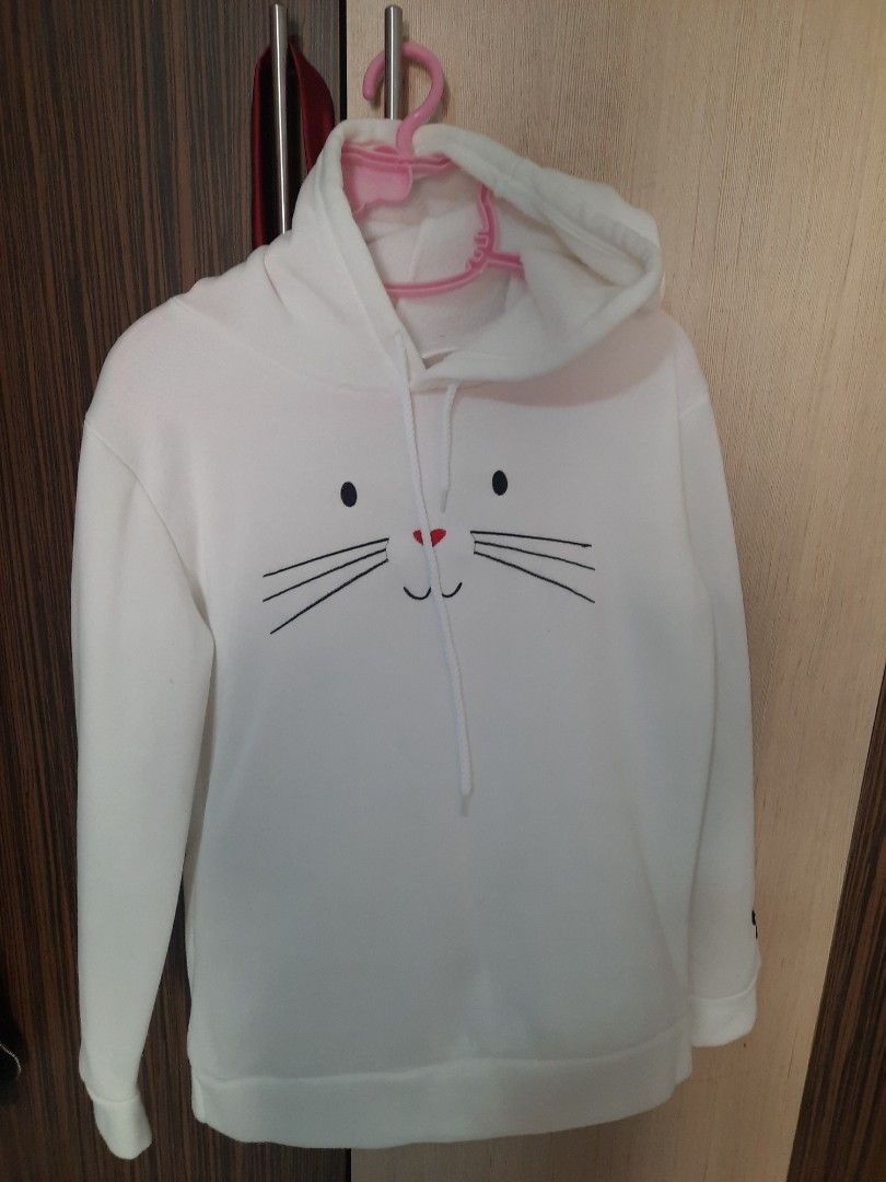 White hoodie with cat print Women s Fashion Tops Longsleeves on