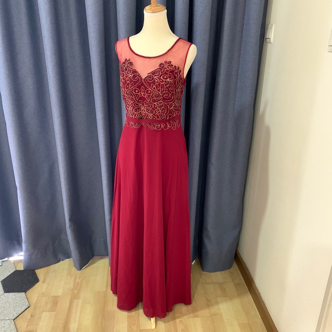 Droop shoulder sequins dress Available in all sizes from 6-24 Price-32,000  Length-63 Color- Red Extra charge for size 18 and above Pr... | Instagram