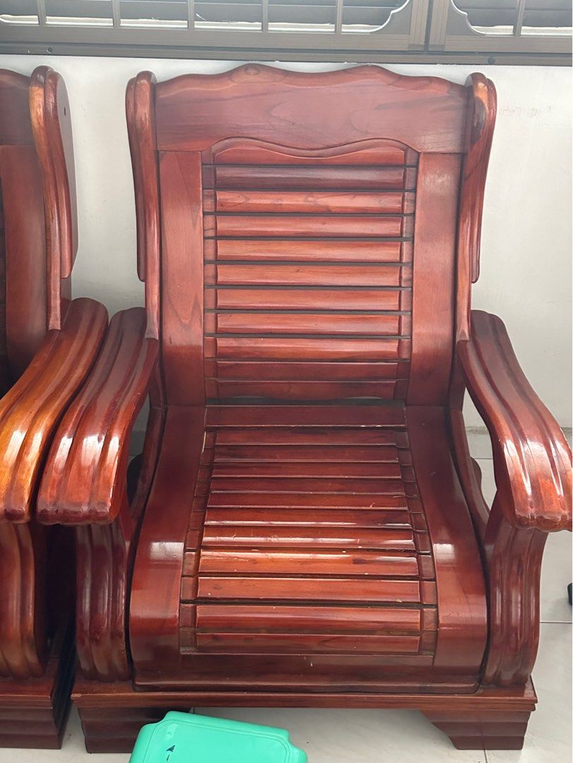 Boss on sale chair sofa