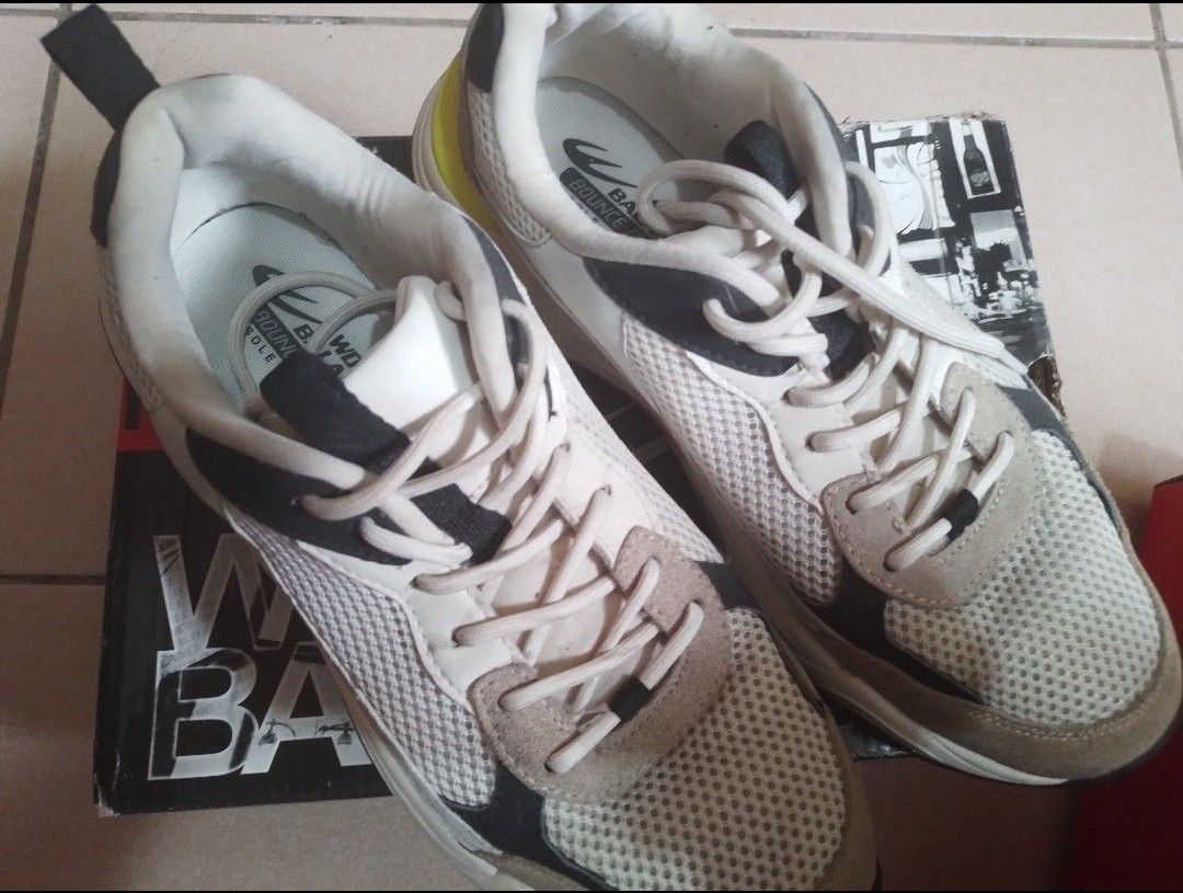 World balance sales shoes sale