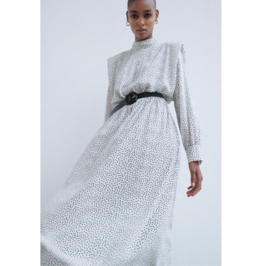 ZARA polka dot dress Women s Fashion Dresses Sets Dresses on
