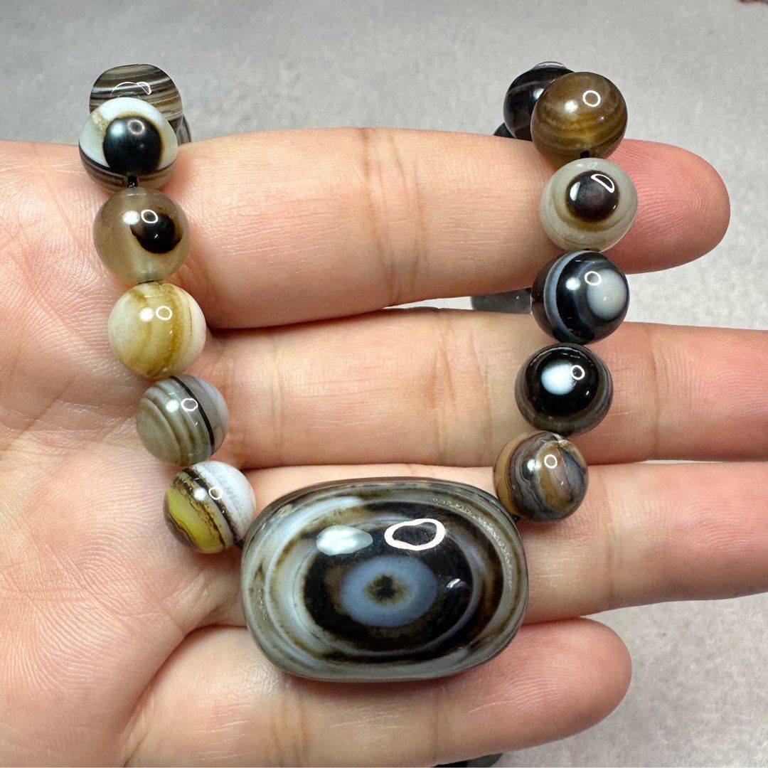 Agate crystal outlet necklace