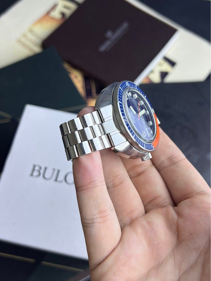 Bulova 96b321 top