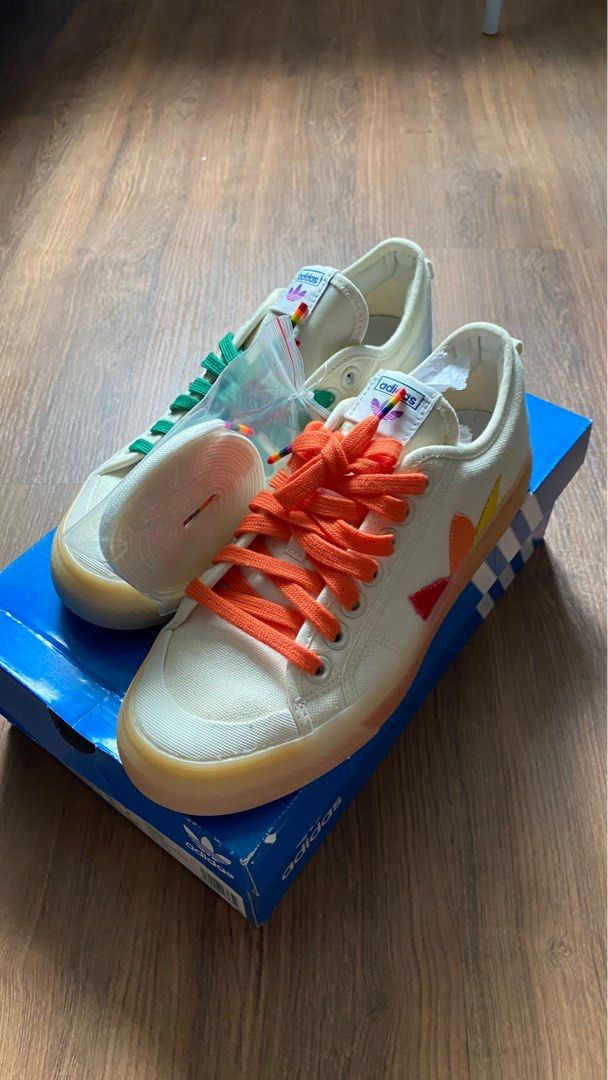 Adidas originals pride nizza sneakers discount