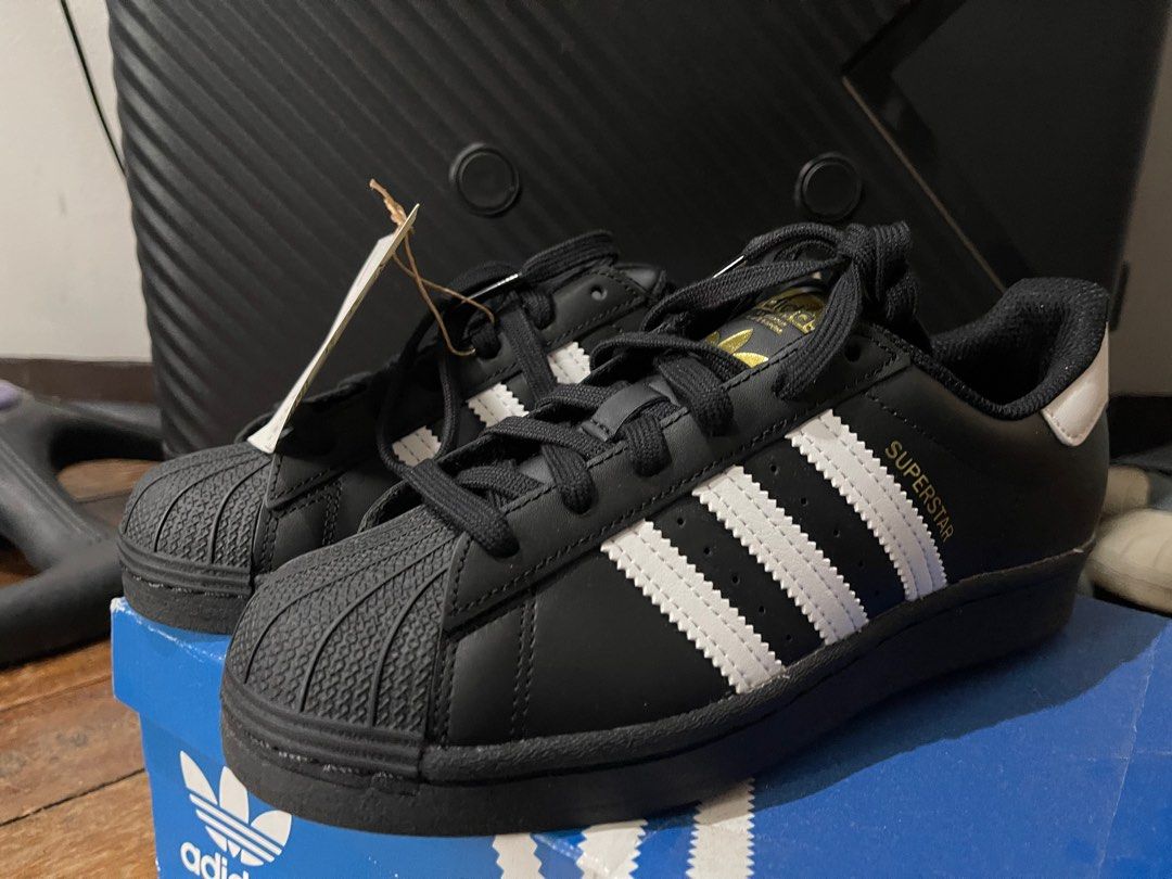 Superstar black discount