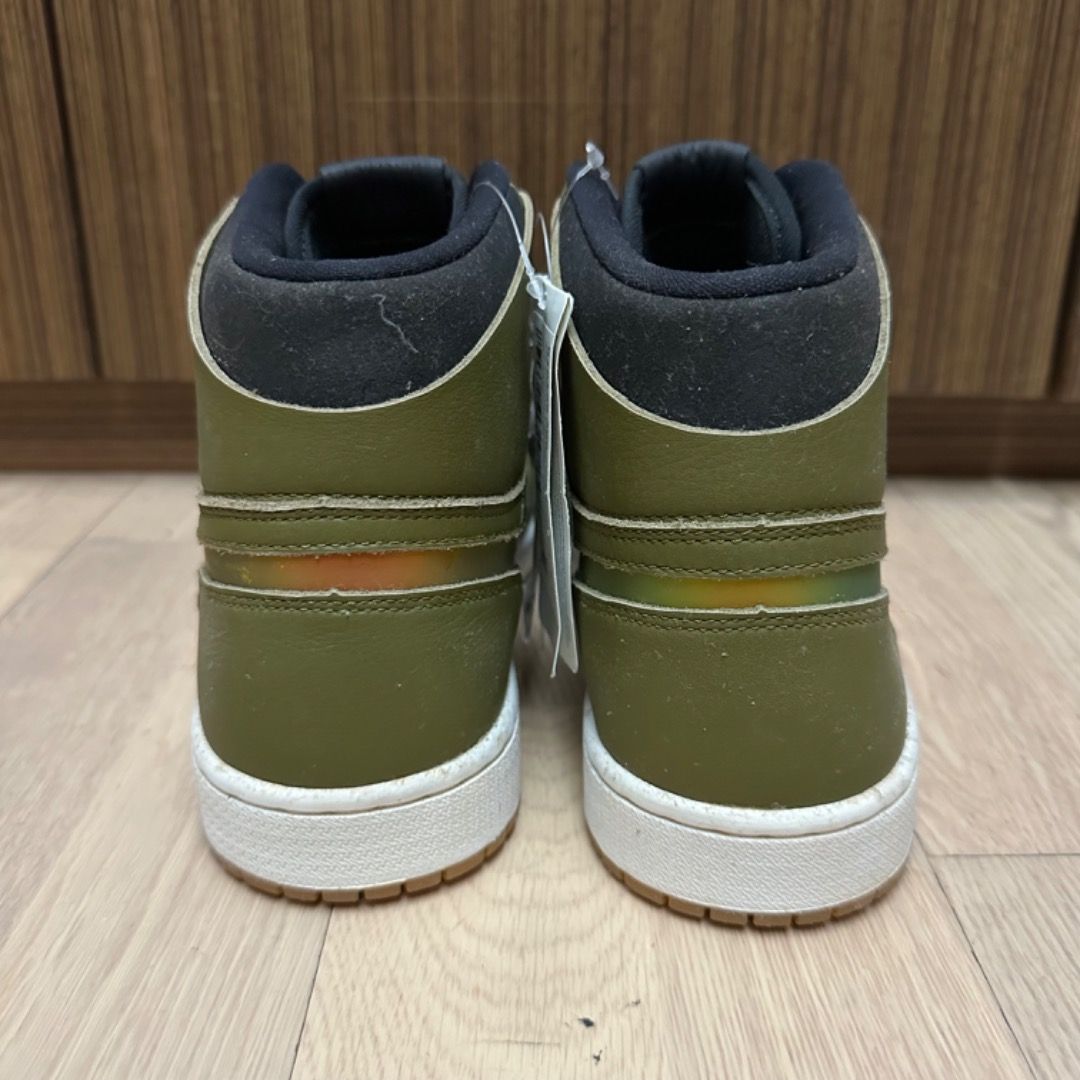 Air Jordan 1 Retro High Nouveau Militia Green