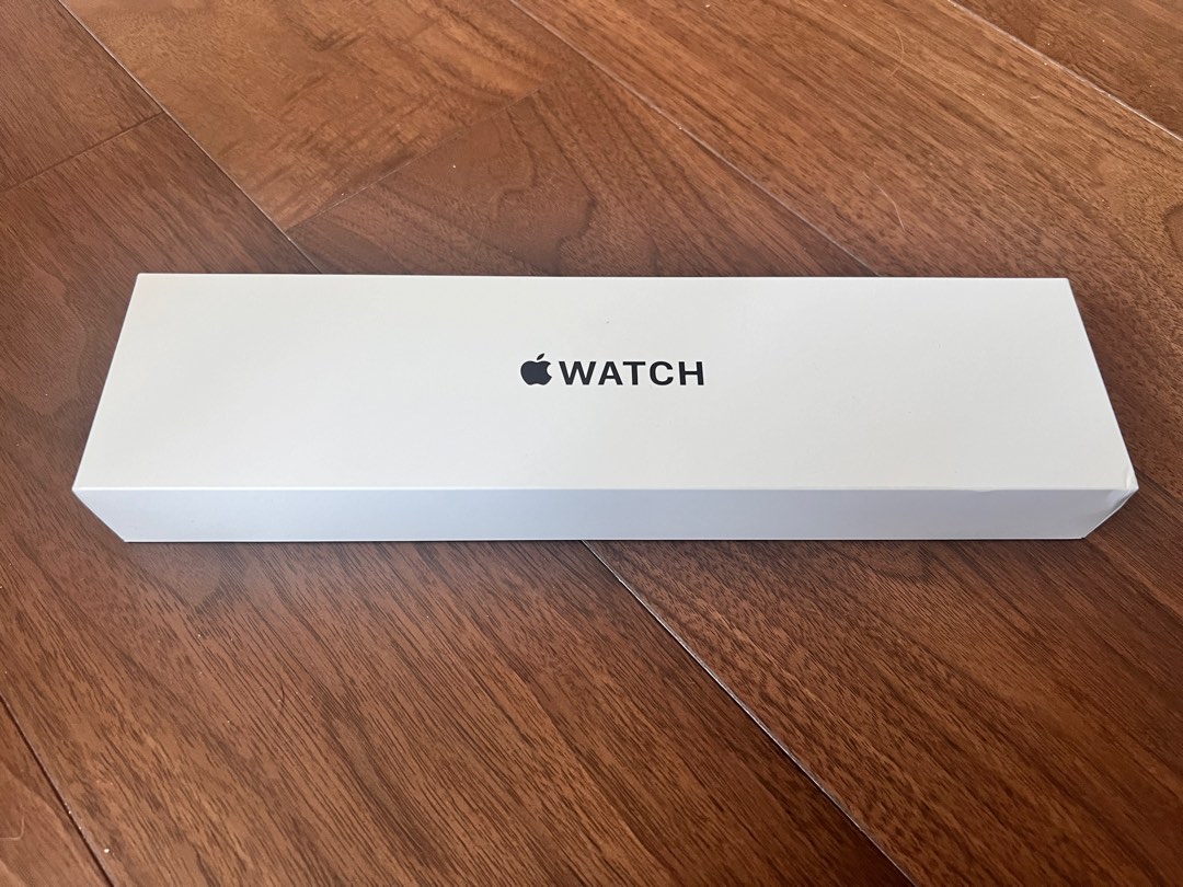 Apple Watch SE 2   mm starlight, 手提電話, 智能穿戴裝置及智能