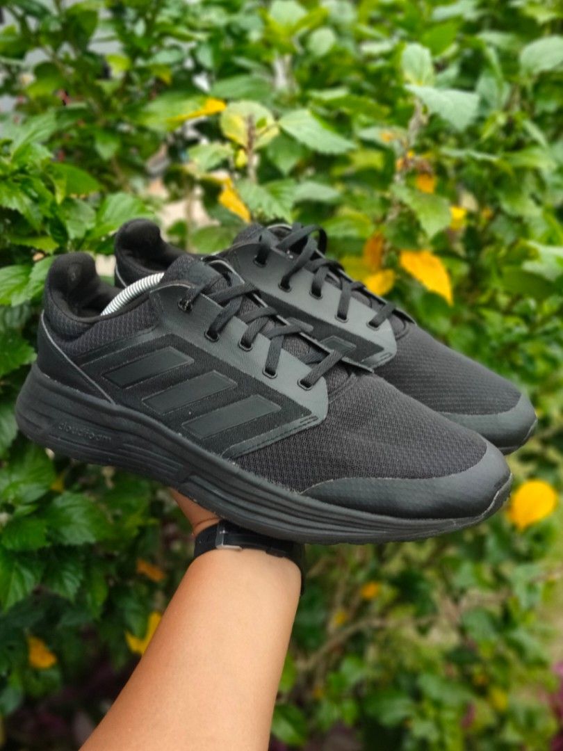 All black outlet adidas cloudfoam