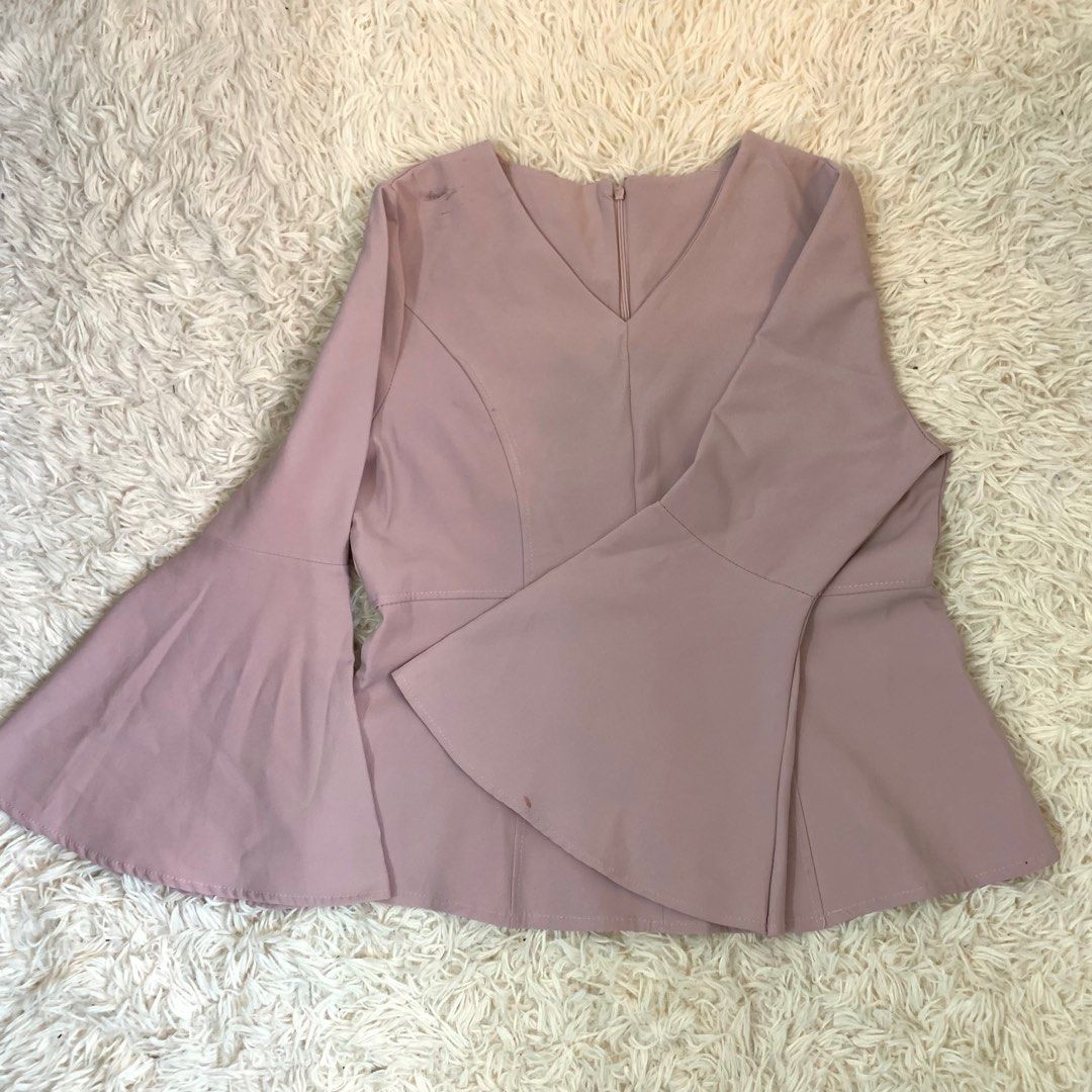 Blouses with flowy sleeves best sale
