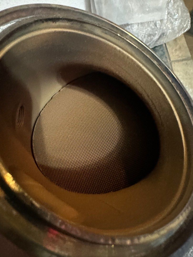 BMW G30 530i Downpipe Catalytic Converter, Auto Accessories on Carousell