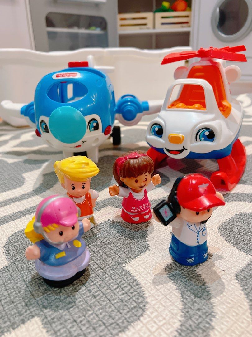 Little shop people aeroplane
