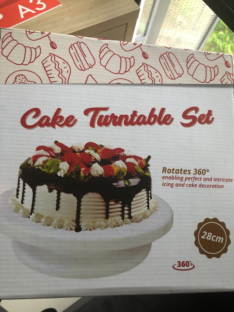 Cake Turn Table Set with 2 Spatulas and piping bags