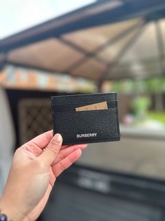 （分類：）位於 。 由 pettyrevolution__ 提交（商品編號 1260461563，圖片 1）。簡介： 。