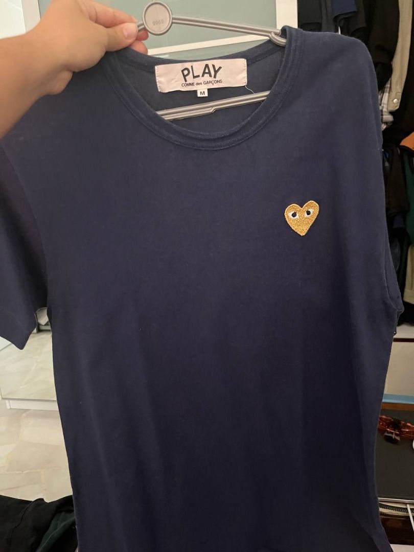 CDG Play Gold Heart Shirt Men s Fashion Tops Sets Tshirts
