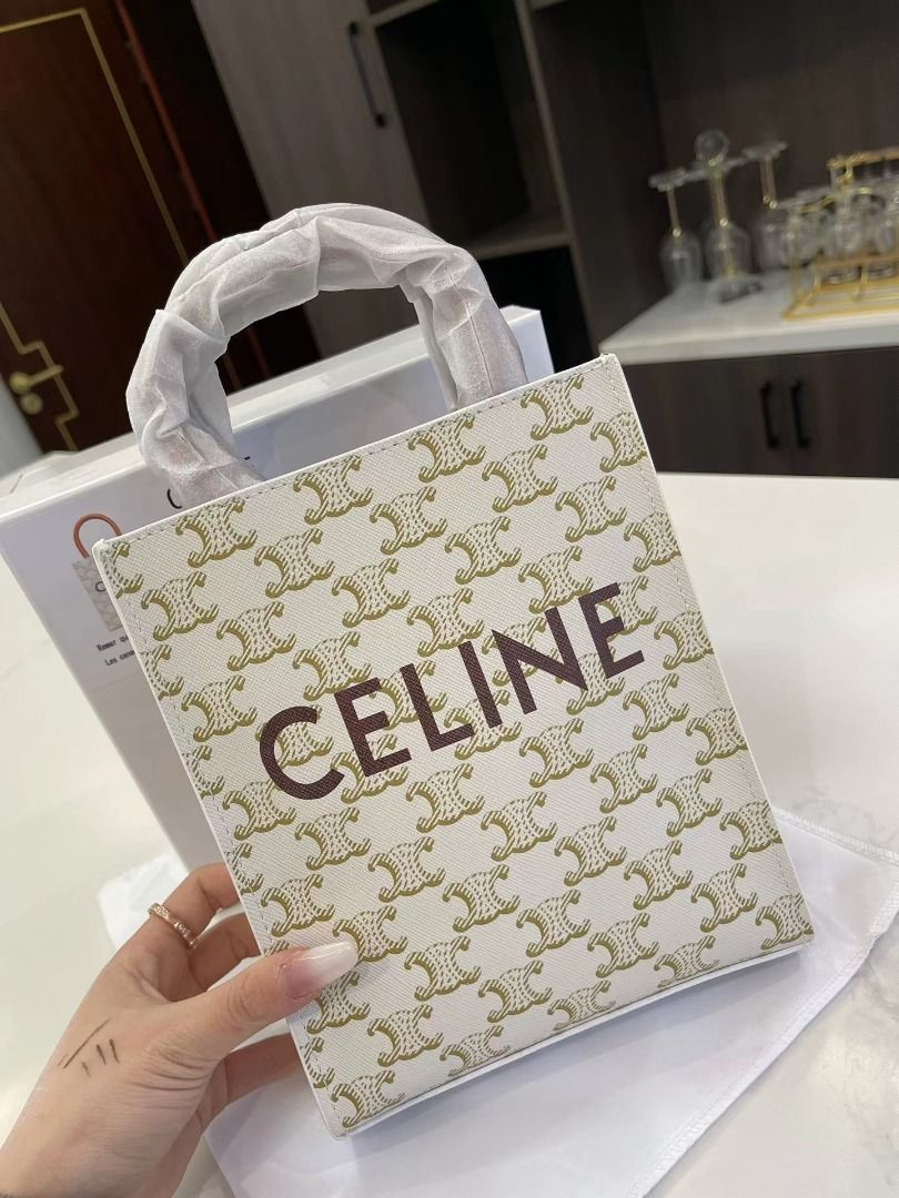 🆕 AUTHENTIC CELINE MINI VERTICAL CABAS IN TRIOMPHE CANVAS, Luxury