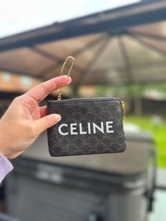 （分類：）位於 。 由 pettyrevolution__ 提交（商品編號 1260461366，圖片 1）。簡介： 。