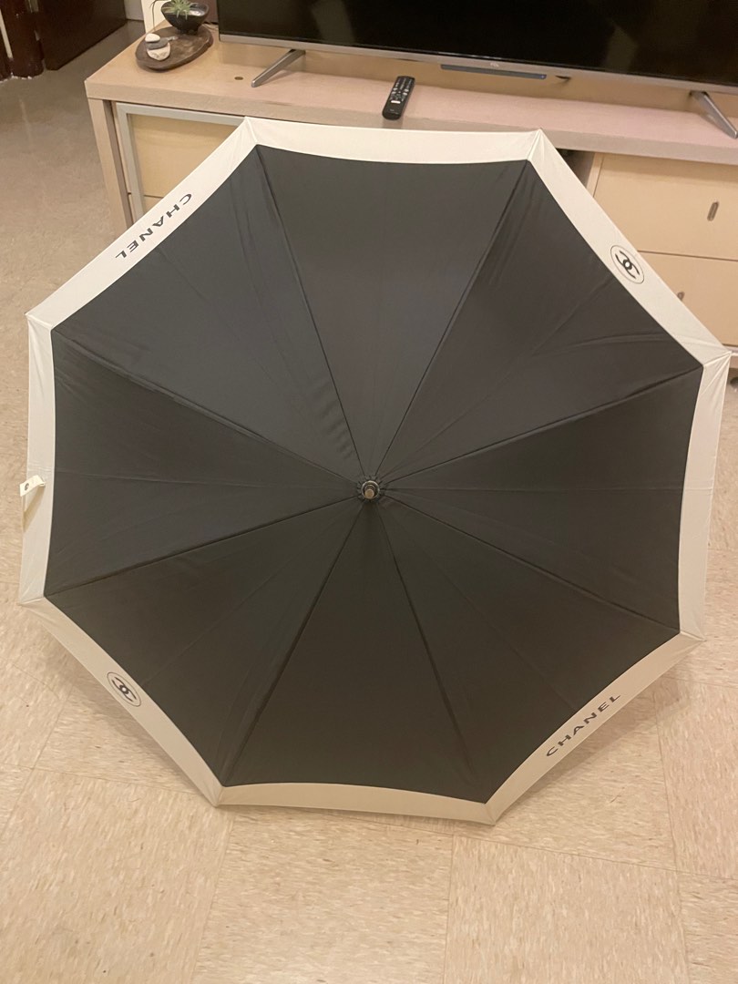 Chanel hotsell vip umbrella