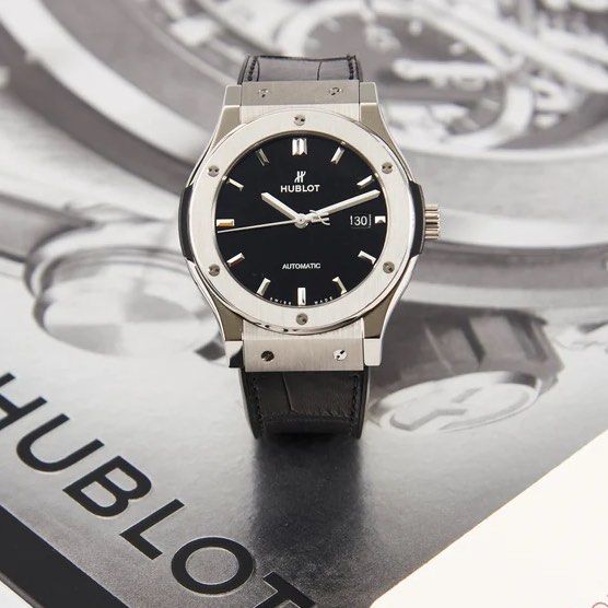 CHEAPEST Hublot Classic Fusion Titanium 42mm, Luxury, Watches on Carousell