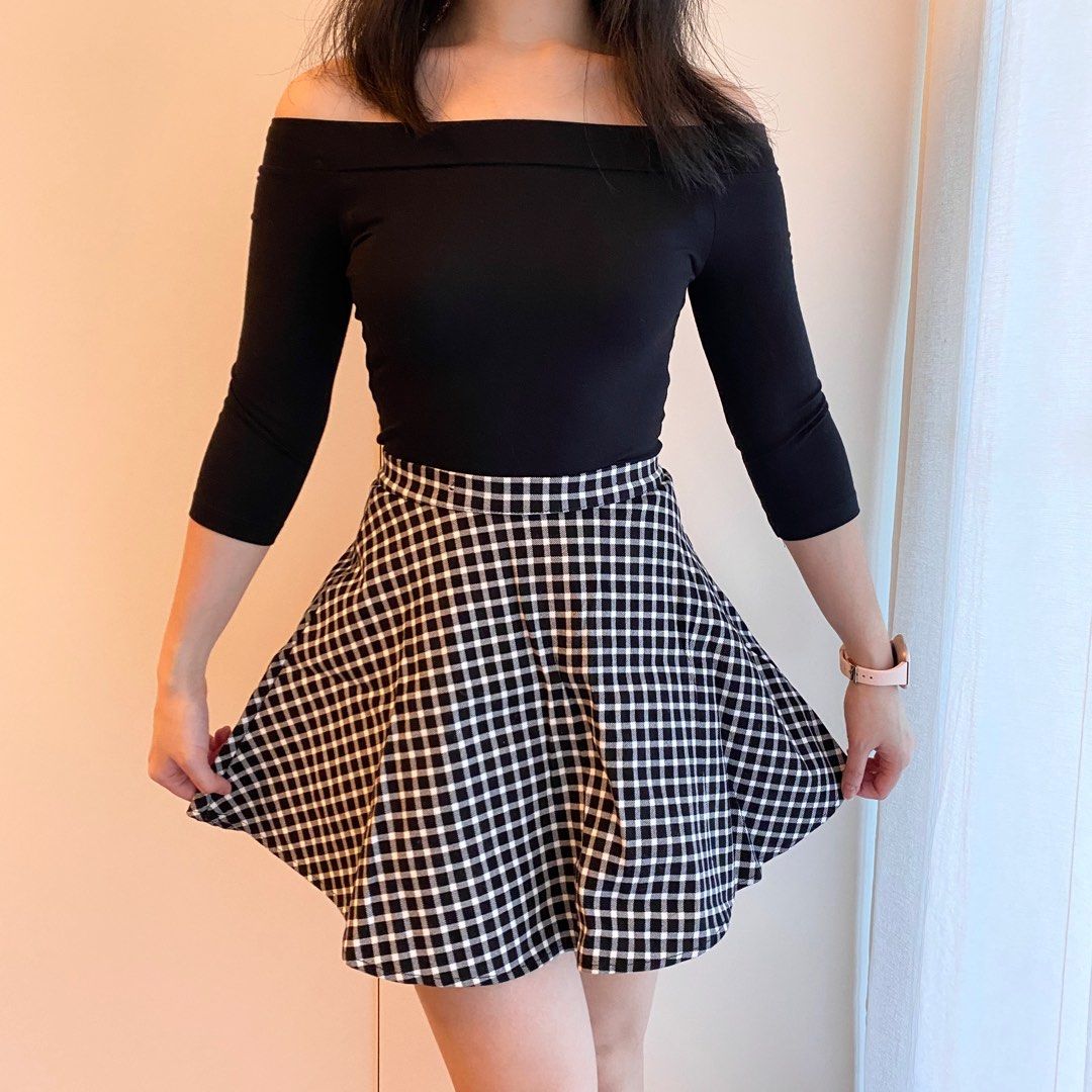 Black and white checkered skater skirt sales