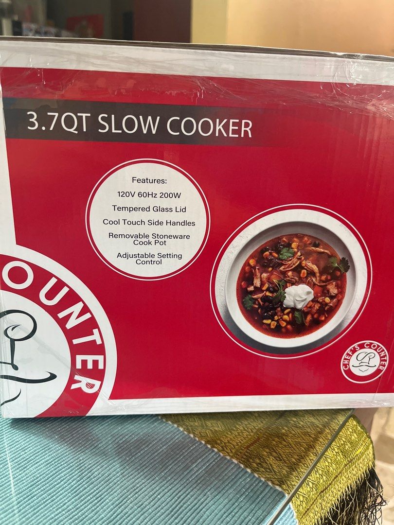 Chef’s Counter 3.7 Quart Slow Cooker (Category: Cookers) located in Quezon City. Submitted by rebekkapacs29 (Listing ID 1260326969, Image 2). Description: Brand: Chef’s Counter Model: CC-1163 From the US Authentic Features: 120V 60Hz 200W Tempered Glass Lid Cool touch side handles Removable stoneware cook pot adjustable setting control .