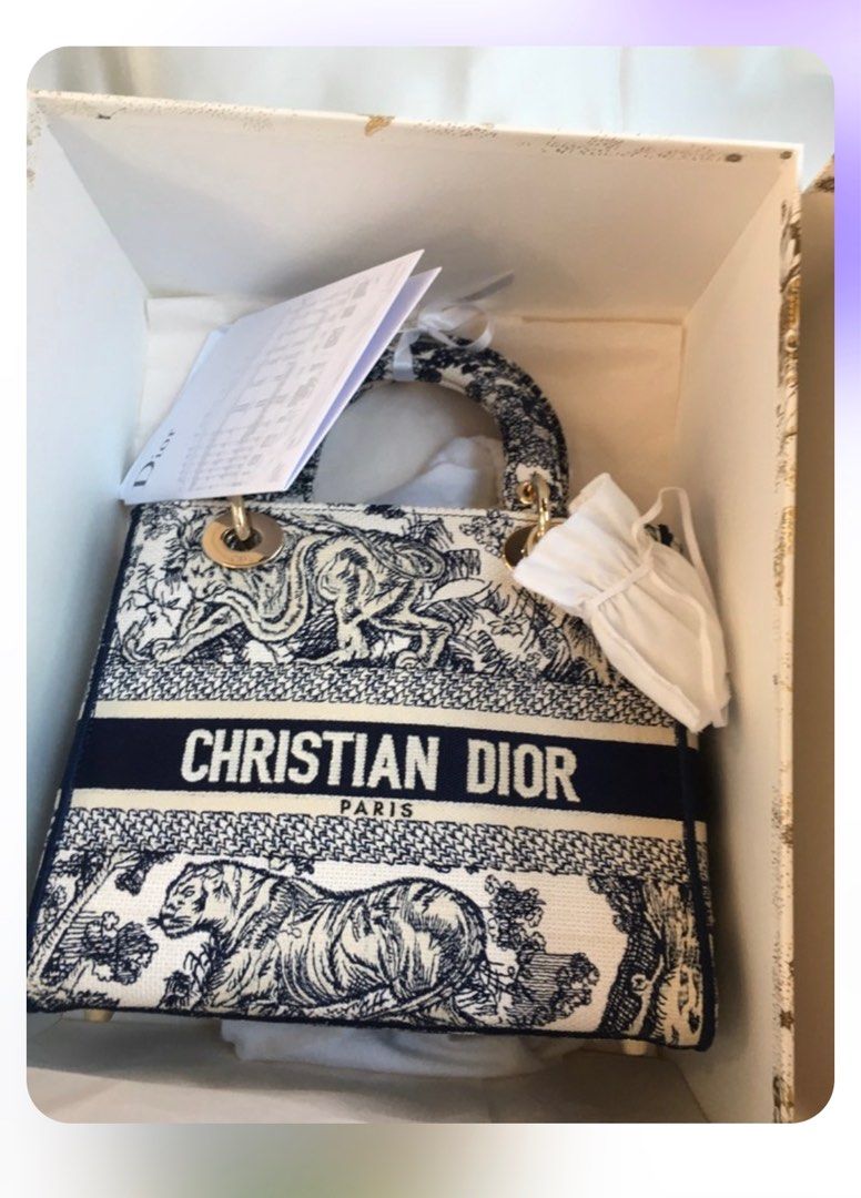 Christian Dior Bag Lady Dior M Women s Fashion Bags Wallets