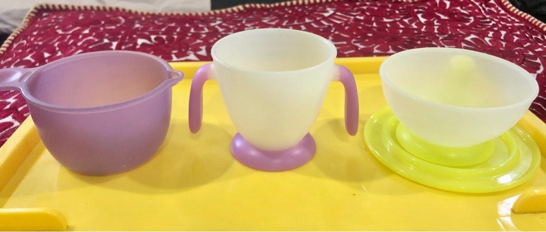 Combi Tableware for babies (Category: Weaning & Toddler Feeding) located in Quezon City. Submitted by irisponce888 (Listing ID 1260358187, Image 3). Description: All Combi Brand except for the 2 baby spoons . Outgrown. It’s a very expensive brand due to its durability and quality. .