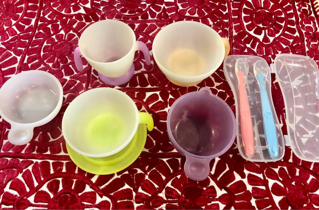 Combi Tableware for babies (Category: Weaning & Toddler Feeding) located in Quezon City. Submitted by irisponce888 (Listing ID 1260358187, Image 2). Description: All Combi Brand except for the 2 baby spoons . Outgrown. It’s a very expensive brand due to its durability and quality. .