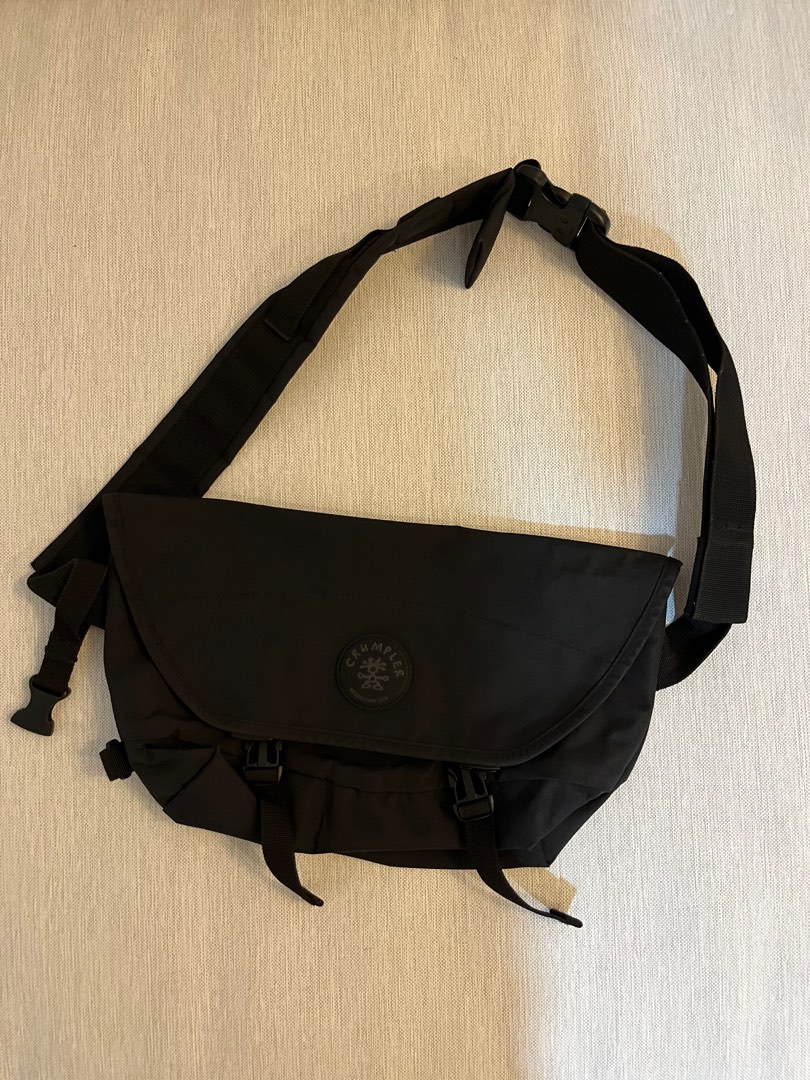 Crumpler Crossbody Bag, Men's Fashion, Bags, Sling Bags on Carousell
