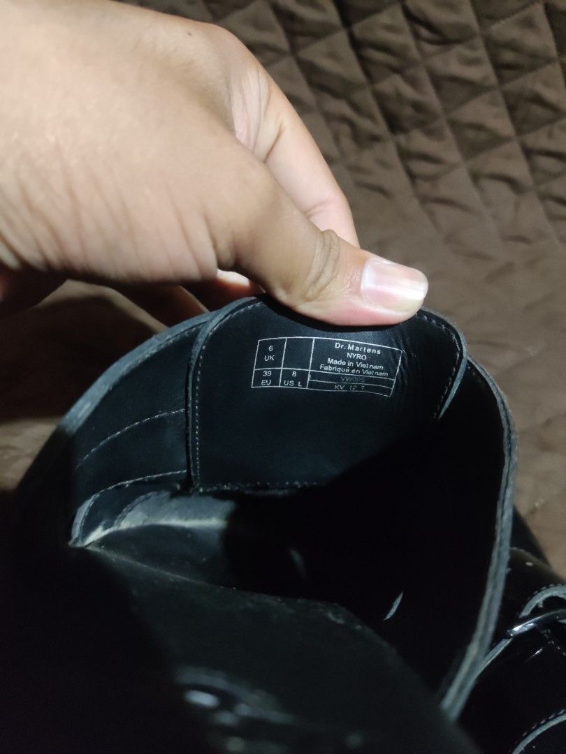 Dr martens nyro on sale patent