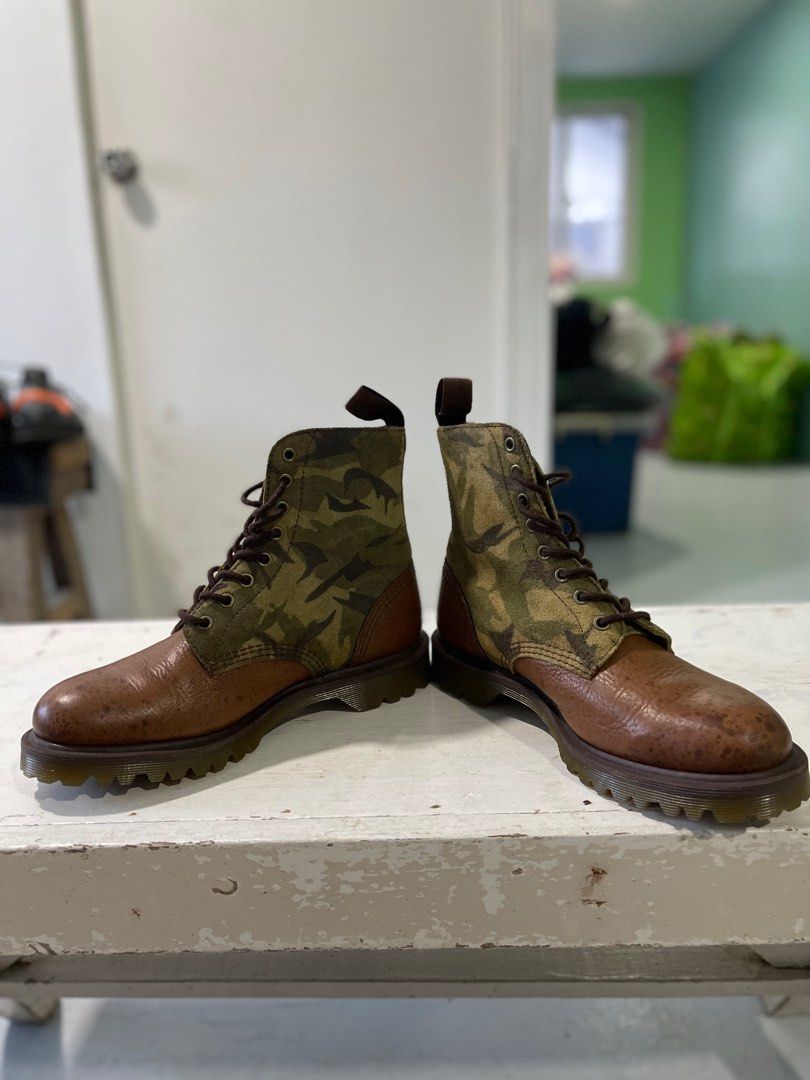 Doc store martens camo
