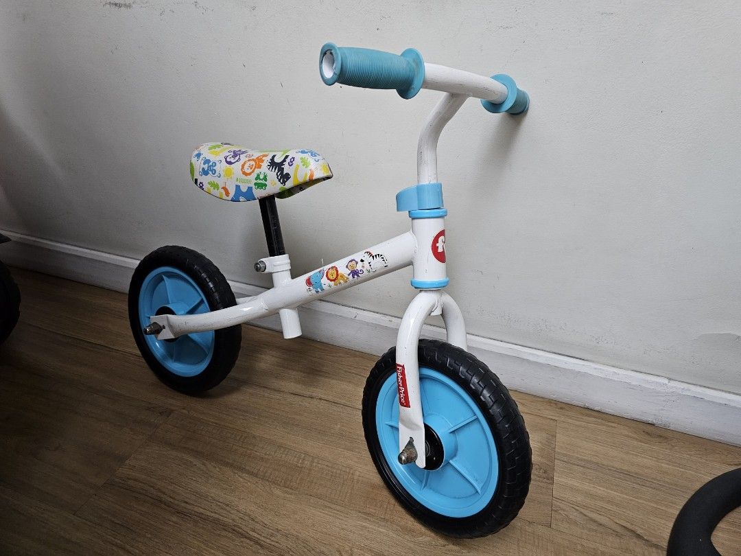 Fisher price balance bike, Sports Equipment, Bicycles & Parts, Bicycles