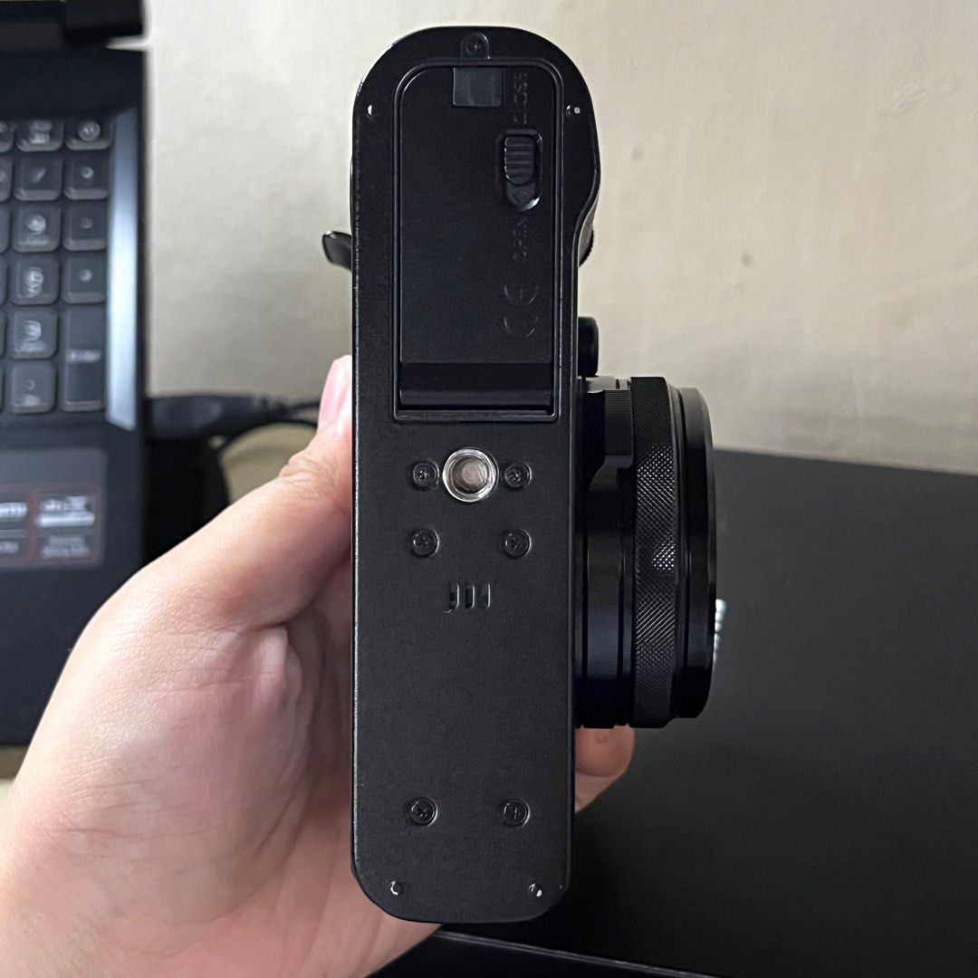 Fujifilm X100F (Price Negotiable), Photography, Cameras on Carousell