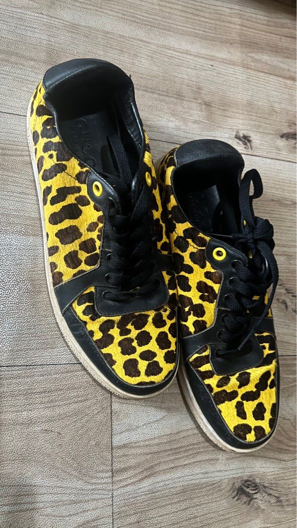 Gucci leopard shoes