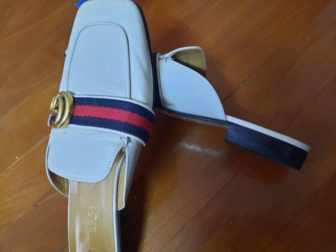 Bottom of gucci new arrivals sandals