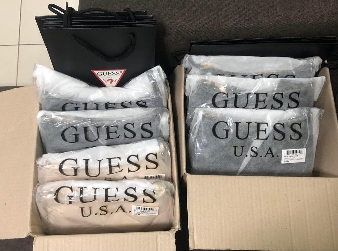 Guess shop bag packaging