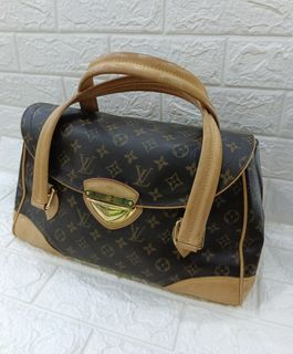 ⭐️Louis Vuitton Pochette Kirigami, Luxury, Bags & Wallets on Carousell