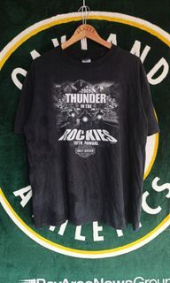 Vintage 90s Seattle Mariners T-Shirt Russell Athletic - Tarks Tees