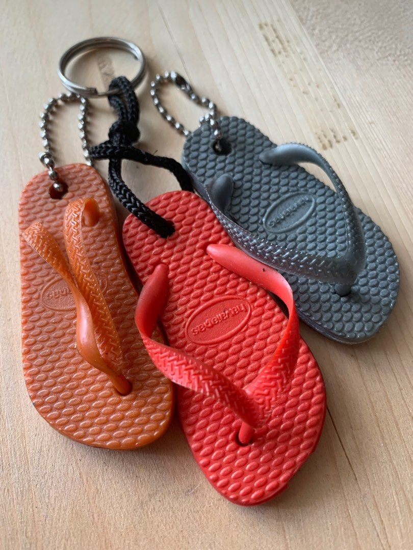 Havaianas Key Chain Looking For on Carousell